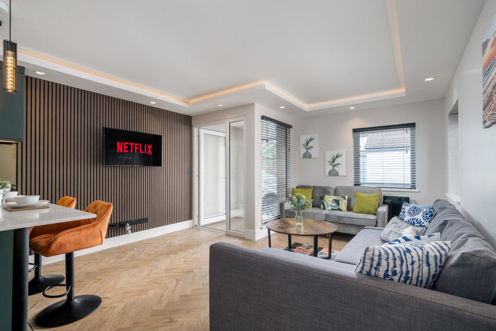 Skyvillion - Cozy Large 4 & 1 Bed Apartments In London Enfield, Mins To Tube Station, Free Wi-Fi Exterior foto